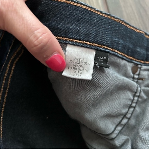 Veronica Beard Carolyn 10" Baby Boot Crop Fray Hem Jeans in Dark Slate Sz 30 - Picture 10 of 11